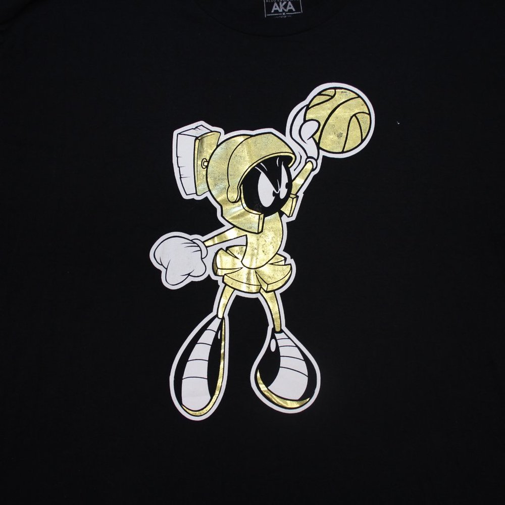 graphic tee - Picture 2 of 2